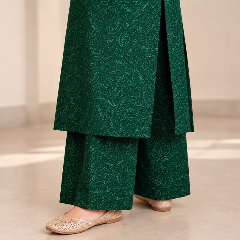 Nazneen Embroidered Pakistani Suit